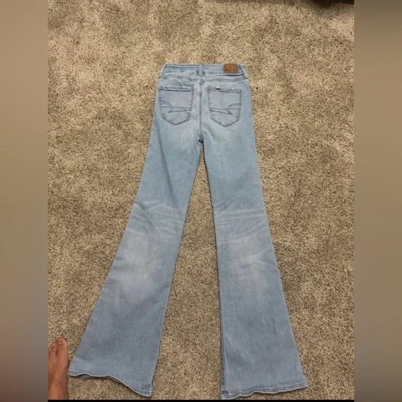 American Eagle flare jeans - Picture 2 of 4